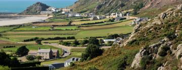 Family Hotels in St. Ouen's