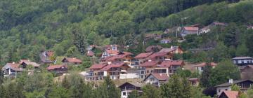 Hoteles con estacionamiento en Saint-Victor-des-Oules