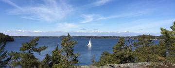 Hotels mit Parkplatz in Nämdö