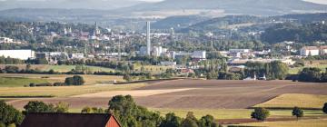 Viešbučiai su vietomis automobiliams mieste Weidhausen bei Coburg