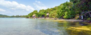 Hotels with Parking in Koh Ta kiev Island