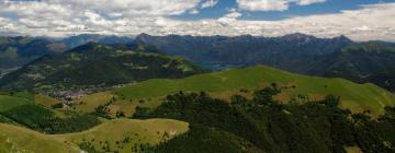 Obiekty na wynajem sezonowy w mieście Cuasso Al Monte