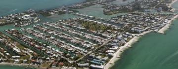 Hoteller med parkering i Key Colony Beach