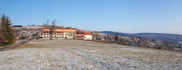 Hotel dengan Parking di Žitková