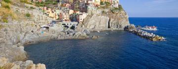 Hotels with Parking in Manarola