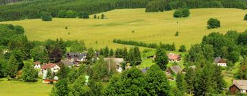 Hotels with Parking in Suchá Rudná