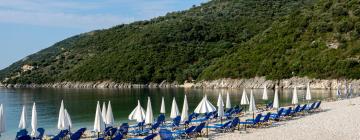 Hoteles de playa en Mikros Gialos