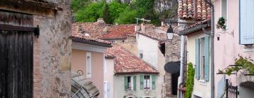 Hotels in Annot