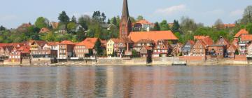 Hoteles con estacionamiento en Lauenburg