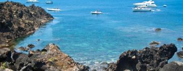 Cheap hotels in Ustica