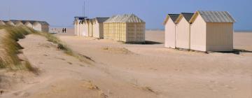 Saint-Aubin-sur-Mer şehrindeki otoparklar