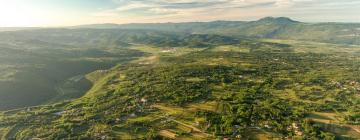 Cabañas y casas de campo en Šumber