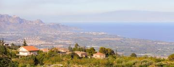 Holiday Rentals in SantʼAlfio