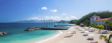 Hotels with Parking in Bamboo