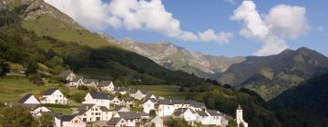 Hoteluri în Lurbe-Saint-Christau