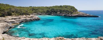 Cala Mondrago'daki otoparklar