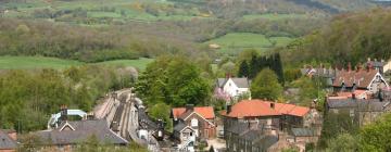 Hotels with Parking in Grosmont