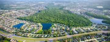 Viesnīcas ar autostāvvietu pilsētā Bay Lake