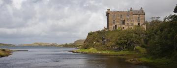 Hoteles con estacionamiento en Dunvegan