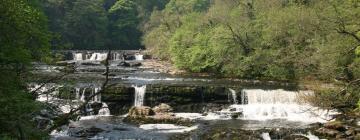 Hotels with Parking in Aysgarth