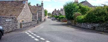 Cottages in Curbar