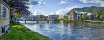 Hotels mit Parkplatz in Førde