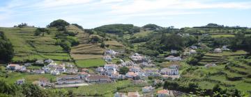 Hotels amb aparcament a Santa Bárbara