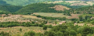 Holiday Rentals in Migliano