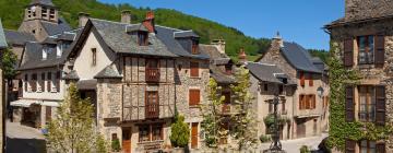 Hotels with Parking in Sainte-Eulalie-dʼOlt