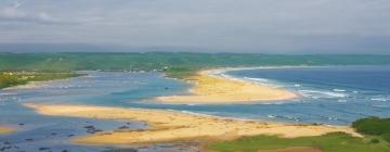 Hoteles con estacionamiento en Keurboomstrand