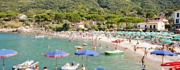 Hotels with Parking in SantʼAndrea