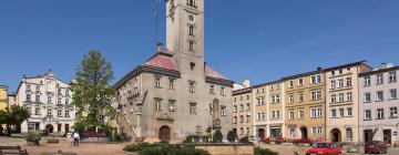 Mga Hotel na may Parking sa Radków