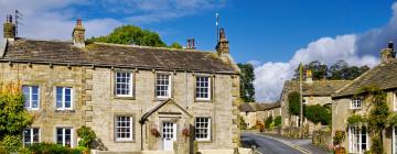 Cottages in Burnsall