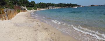 Hotels with Parking in Cala Rossa