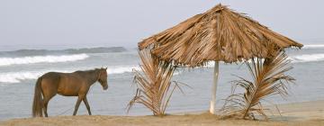 Hoteles en Playa Azul