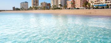 Hotels with Parking in Carrer del Mar