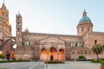 Palermo: Noleggio auto in 10 luoghi per il ritiro