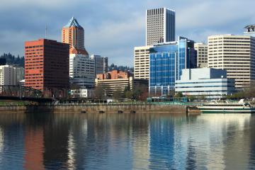 avis car rental beaverton