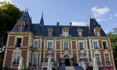 Hotels with Parking in Saint-Denis-le-Thiboult