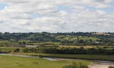 Villas in Llangain