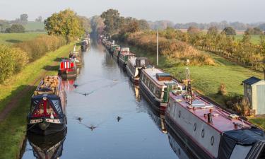 Hotels with Parking in Norbury