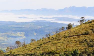 Inns in Penedo