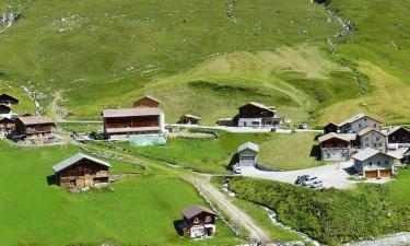 Parkimisega hotellid sihtkohas Juf