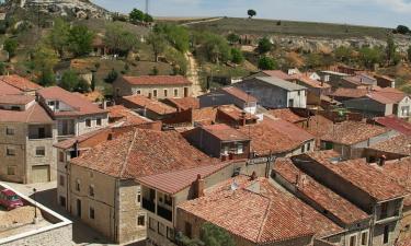 Hotels amb aparcament a Caleruega