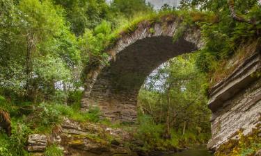 Viesnīcas ar autostāvvietu pilsētā Glenlivet