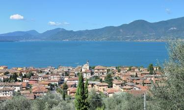 Hôtels avec parking à Maderno