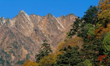 Objekti s onsen kupkom u gradu 'Omachi'