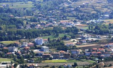 Hoteles con parking en Atina