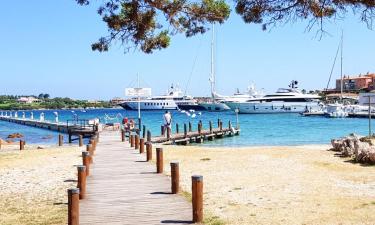 Hoteles con estacionamiento en Barrabisa