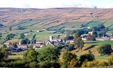 Hotels with Parking in Askrigg